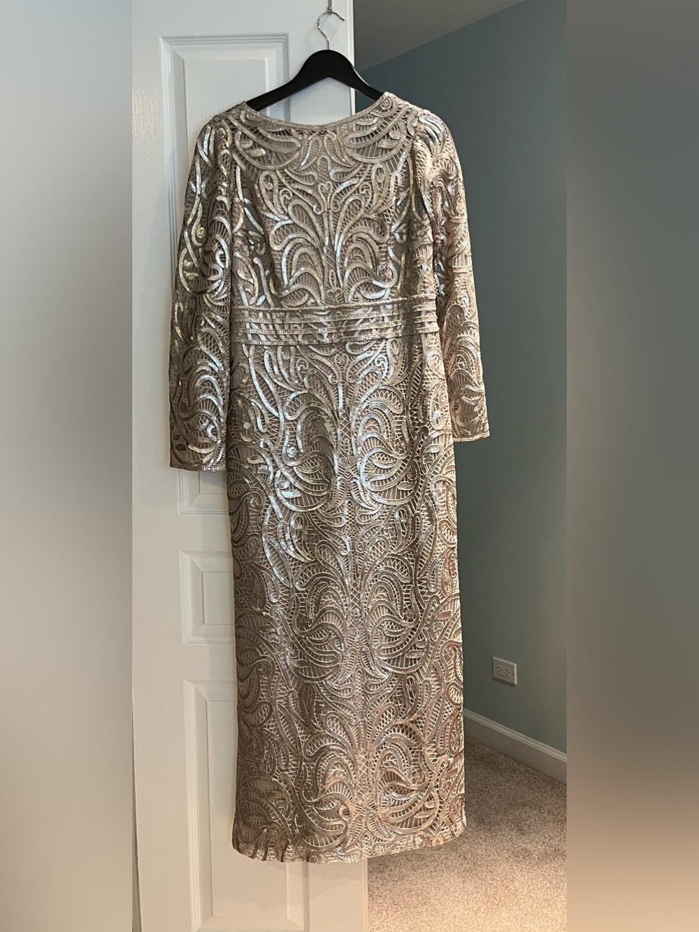 Tadashi Shoji Rose Gold Embellished Long-Sleeve Gown